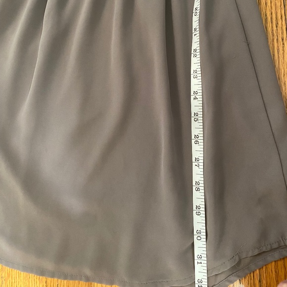 H&M Ruffle Dress - Picture 3 of 3